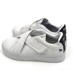 GOATS White Platform Criss Cross Sneaker Kids Size 4